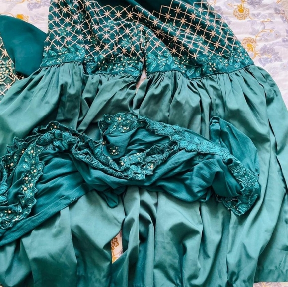 Eid outfit indian Pakistani embroidery dress suit 3 pieces suit - Picture 2 of 11